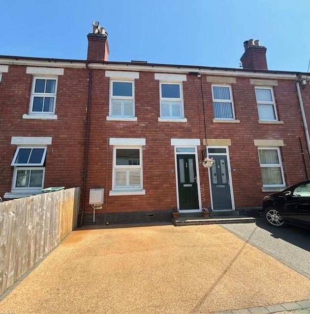 Rosebery Road, Dursley 2 bed terraced house for sale £265,000