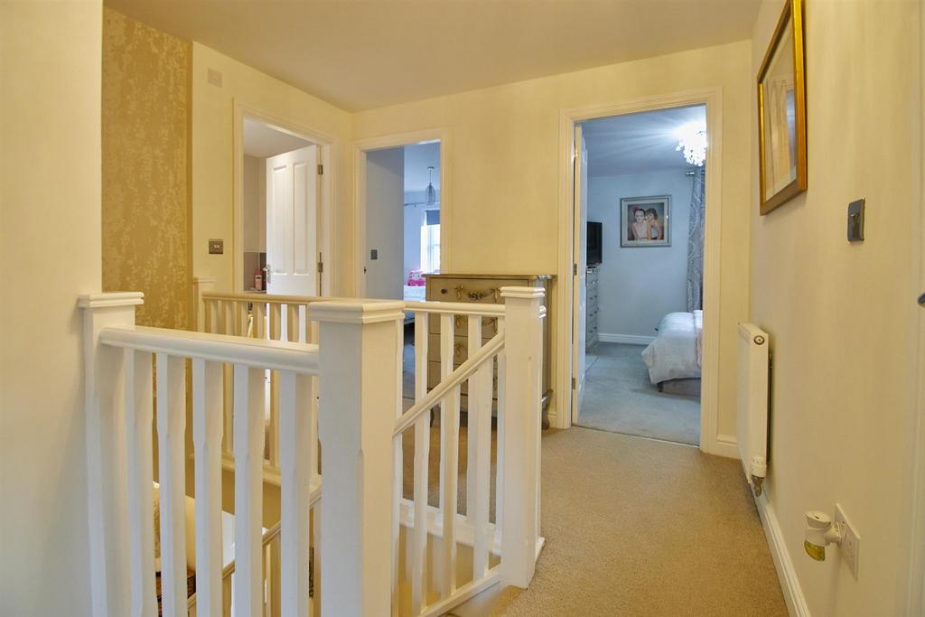 First floor gallery landing