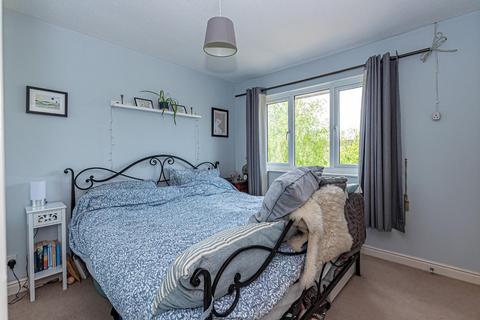 33 Chapel Meadow, Tring, HP23 5HB