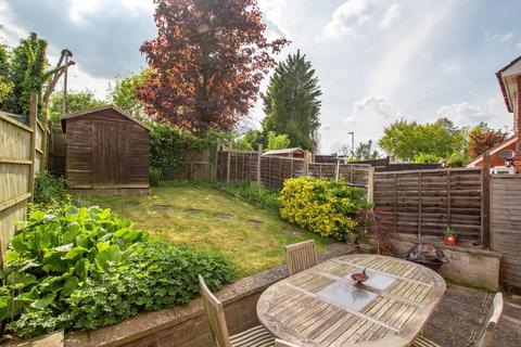 33 Chapel Meadow, Tring, HP23 5HB