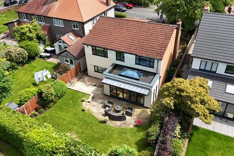 4 bedroom detached house for sale, Barnston Road, Heswall, Wirral