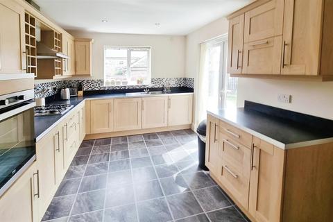 4 bedroom detached house for sale, Bulman Walk, Willington, Crook