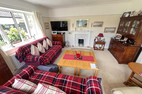 5 Heathway, Wirral, CH60 2TL