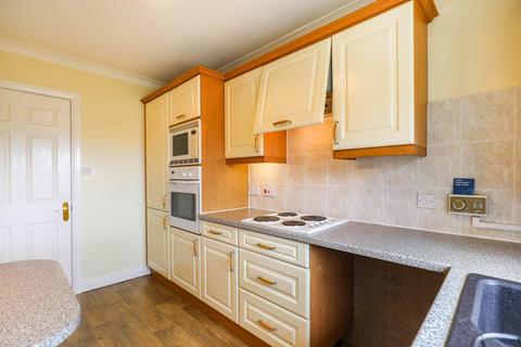 2 bedroom apartment for sale, Harlow Grange Park, Beckwithshaw, Harrogate HG31PX