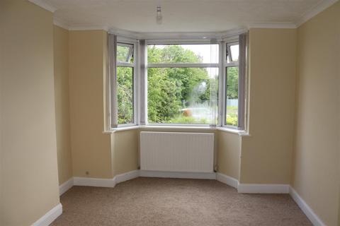 3 bedroom detached house to rent, Sutton Road, Walsall