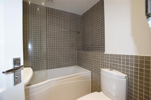 1 bedroom flat to rent, Woodvale Way, London NW11