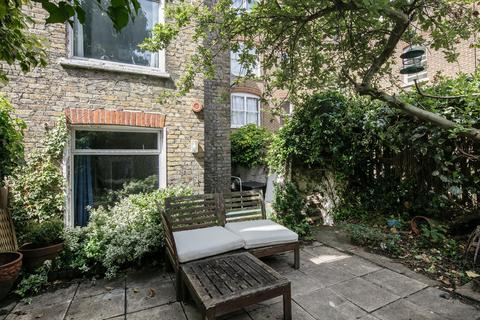 2 bedroom apartment for sale, Peckham Road, Camberwell, SE5