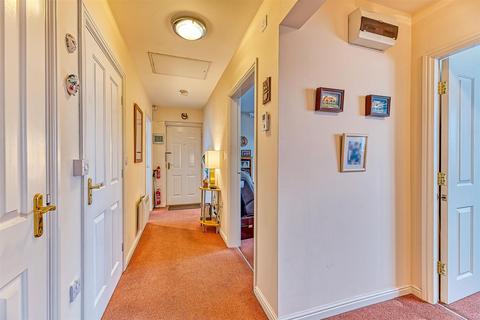 3 bedroom apartment for sale, Mckinley Street, Great Sankey, Warrington