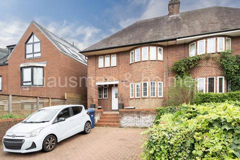 4 bedroom house for sale, Hodford Road, London