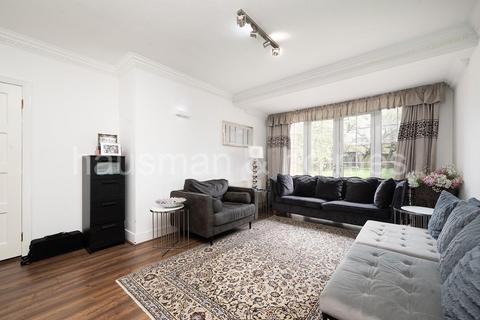 4 bedroom house for sale, Hodford Road, London