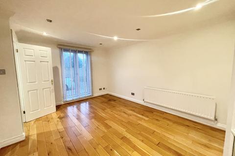 undefined, Cannon Mews, Waltham Abbey, EN9