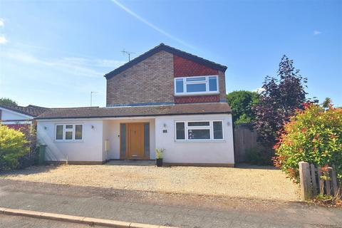 3 bedroom detached house for sale, Parton Close, Wendover HP22