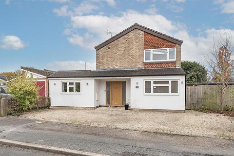 3 bedroom detached house for sale, Parton Close, Wendover HP22