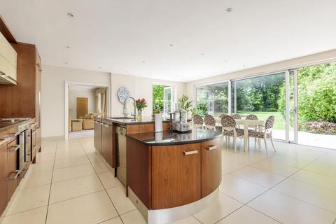 6 bedroom detached house for sale, Southway, Totteridge