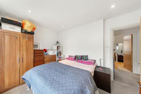 1 bedroom flat to rent, Branksome Road, SW2