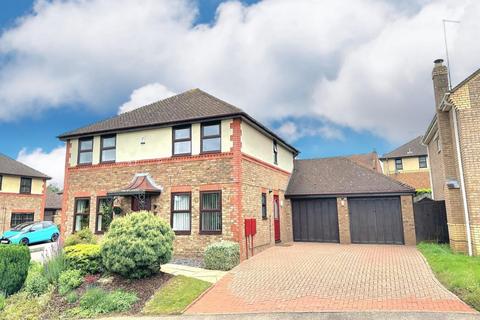 4 bedroom detached house for sale, Colonial Drive, Northampton NN4