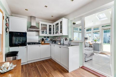 45 Faversham Road, Morden, SM4 6RE