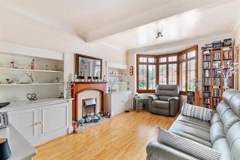 45 Faversham Road, Morden, SM4 6RE