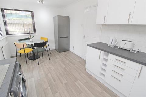 2 bedroom end of terrace house for sale, Adelphi Street, Campbell Park, Milton Keynes