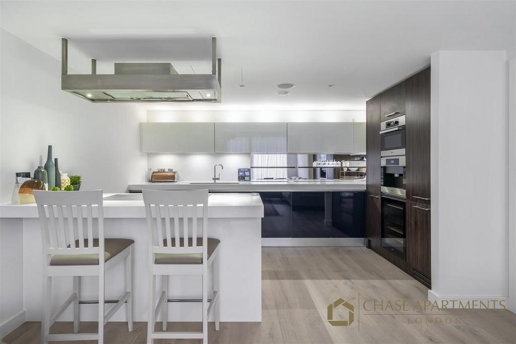 Moore House SW1 W 8 DT-11.jpg