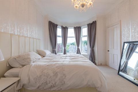5 bedroom house for sale, Glasgow Road, Perth