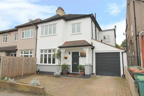 4 bedroom semi-detached house for sale, Hawthorn Road, Sutton SM1