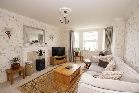 2 bedroom apartment for sale, Wilmington Square, Eastbourne BN21