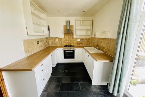 11 Burrows Terrace, Burry Port, SA16 0NH