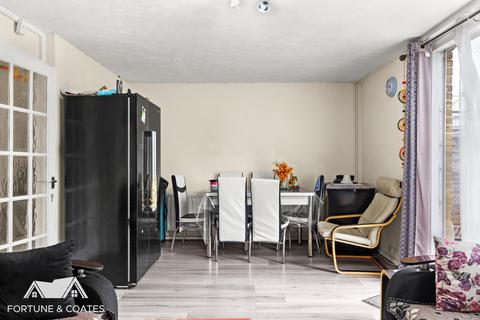 191 Northbrooks, Harlow, CM19 4DH