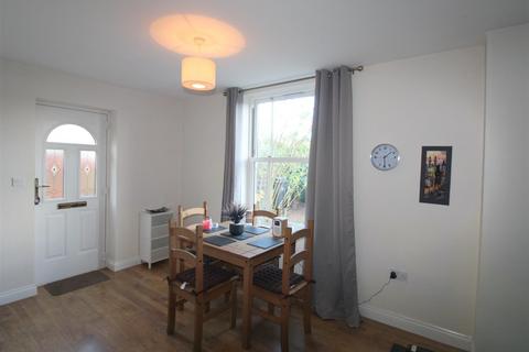 2 bedroom semi-detached house to rent, 48a Church Road, Malvern