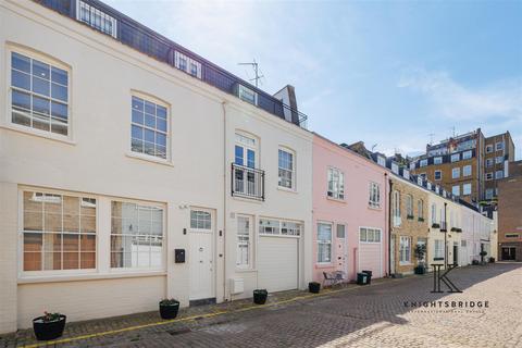 4 bedroom terraced house for sale, Princes Gate Mews, London SW7