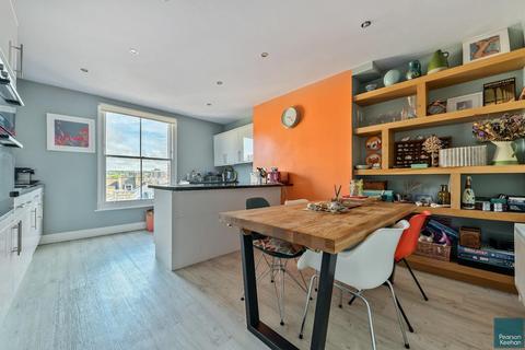 3 bedroom house for sale, Kings Gardens, Hove