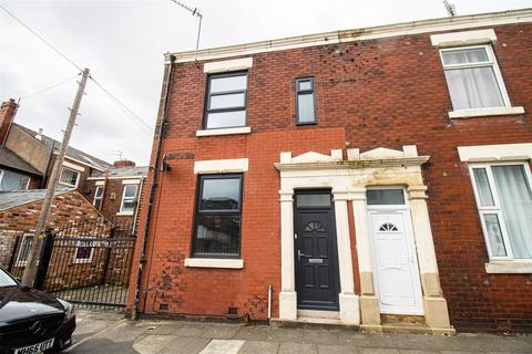 3 bedroom end of terrace house for sale, 3-Bed End-Terraced for Sale on Falcon Street, Preston