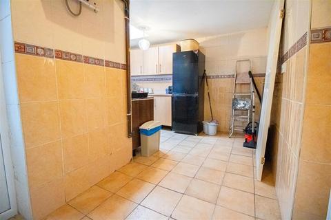 3 bedroom end of terrace house for sale, 3-Bed End-Terraced for Sale on Falcon Street, Preston
