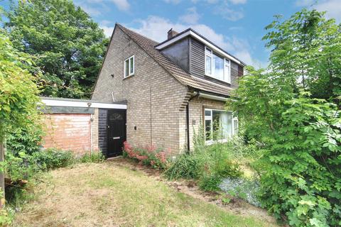 15 Beech Drive, St Ives, PE27 6UB
