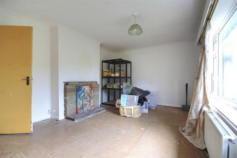 15 Beech Drive, St Ives, PE27 6UB