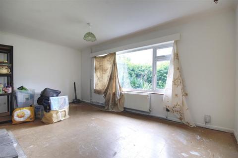 15 Beech Drive, St Ives, PE27 6UB