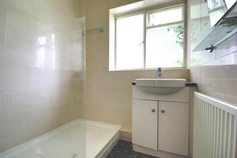 15 Beech Drive, St Ives, PE27 6UB