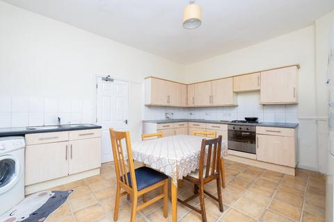 4 bedroom semi-detached house for sale, Bushy Park, Totterdown