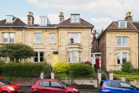 4 bedroom semi-detached house for sale, Bushy Park, Totterdown