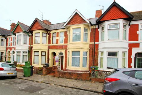 1 bedroom in a house share to rent, Summerfield Avenue