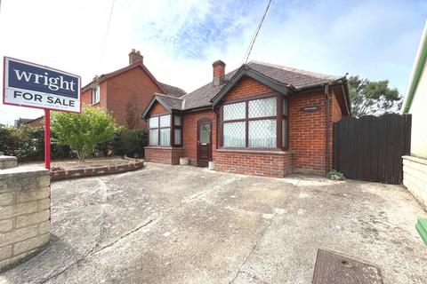 3 bedroom detached bungalow for sale, Copse Lane, Freshwater