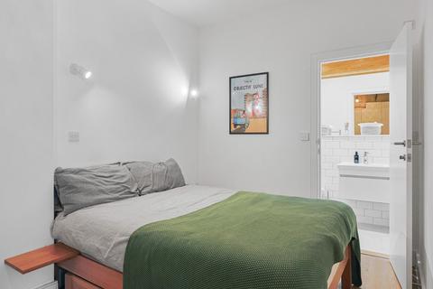 Flat 4, Grafton House, 64 Maids Causeway, Cambridge, CB5 8DD