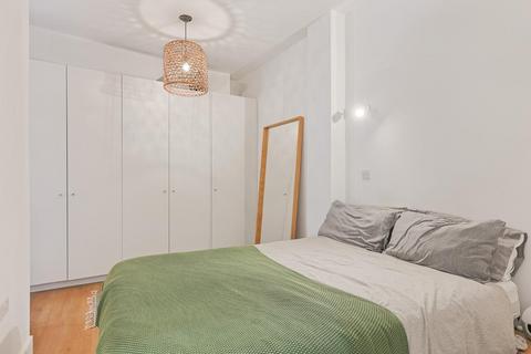 Flat 4, Grafton House, 64 Maids Causeway, Cambridge, CB5 8DD