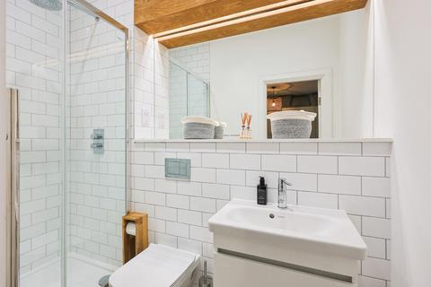 Flat 4, Grafton House, 64 Maids Causeway, Cambridge, CB5 8DD