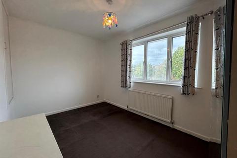 9 Wardell Close, London, NW7 2LG