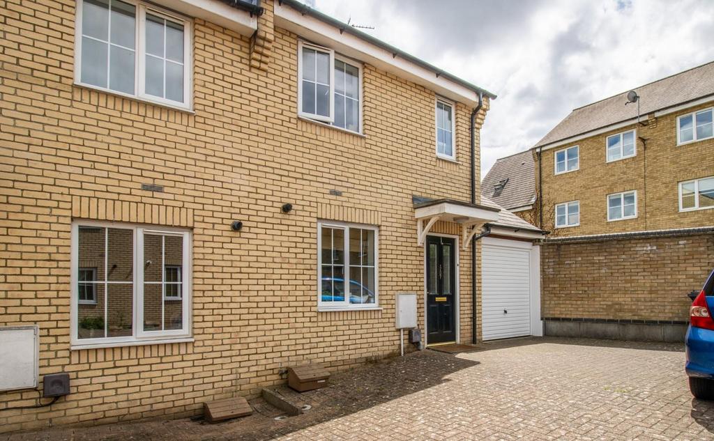 Wellbrook Way, Girton, Cambridge 2 bed semidetached house for sale £