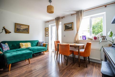 207 Wellbrook Way, Girton, Cambridge, CB3 0GL