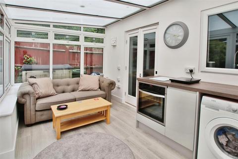 3 bedroom end of terrace house for sale, Quob Farm Close, West End, Southampton