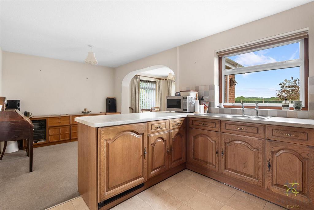 Lingfield Road, Evesham WR11 3 bed house for sale £325,000